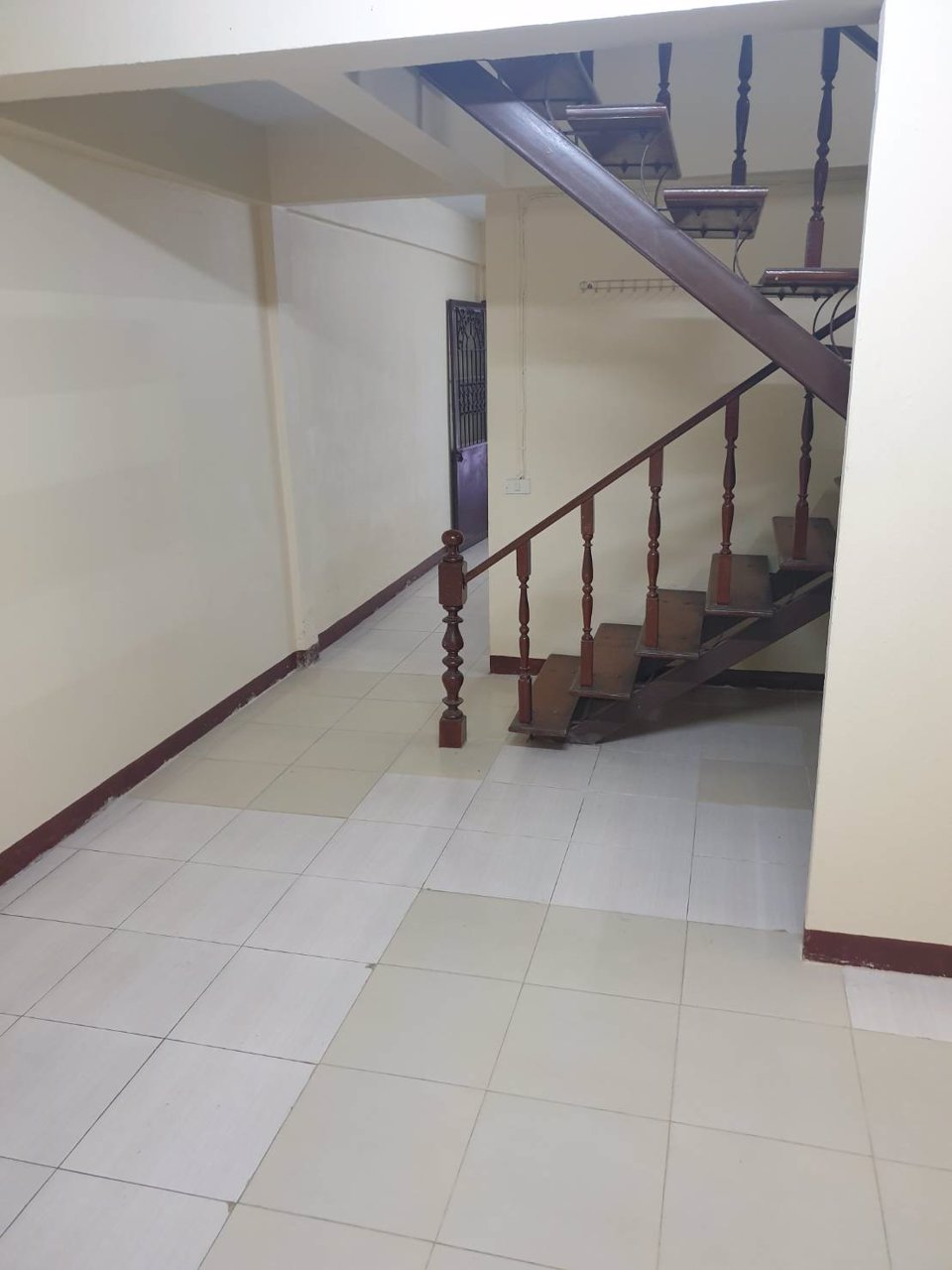 ขาย-ทาวน์เฮ้าส์-หมู่บ้านสินทวี-โครงการ1-หลังรพ-บางมด-ทำเลค้าขายได้