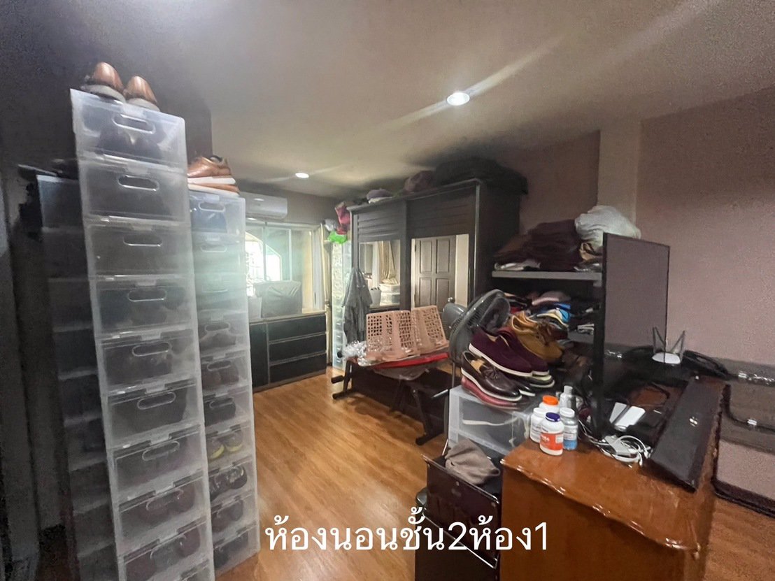 บ้านทาวน์เฮ้าส์-5-ชั้น-ใจกลางสุขุมวิท-ให้เช่า-ขาย-ตกแต่งหรูหรา-ซอยสุขุมวิท-10