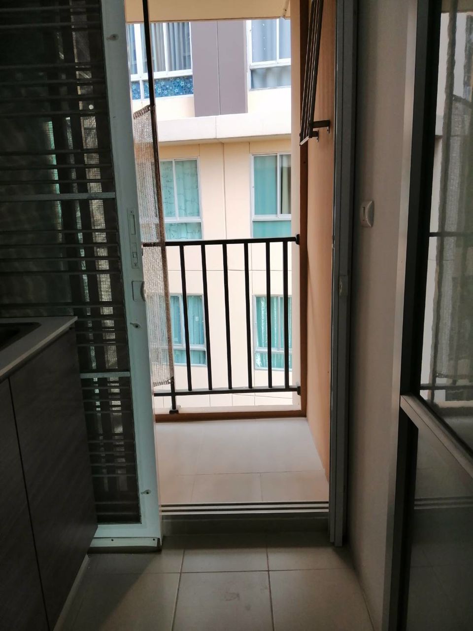 ขายขาด-ดีคอนโด-แคมปัส-รีสอร์ทรังสิต-ติดมหาวิทยาลัยธรรมศาสตร์