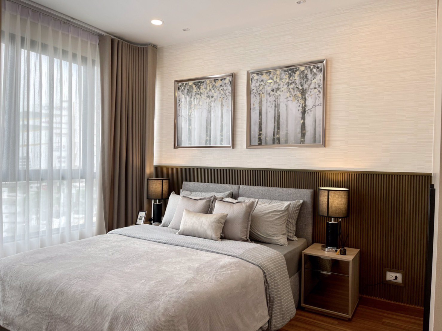 ปล่อยเช่า-2-ห้องนอน-ตกแต่งใหม่เอี่ยม-หรูหราเวอร์วังที่สุดในอาคารนี้แล้ว