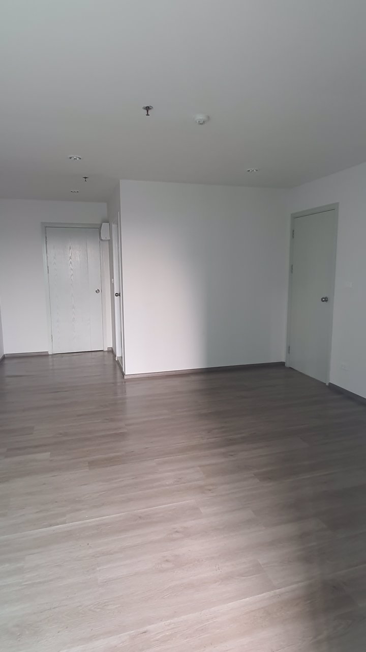 ขายดาวน์-รีเจ้นท์-โฮมบางซ่อน-ราคาดี-ล้านต้นๆ-เหมาะแก่การลงทุน