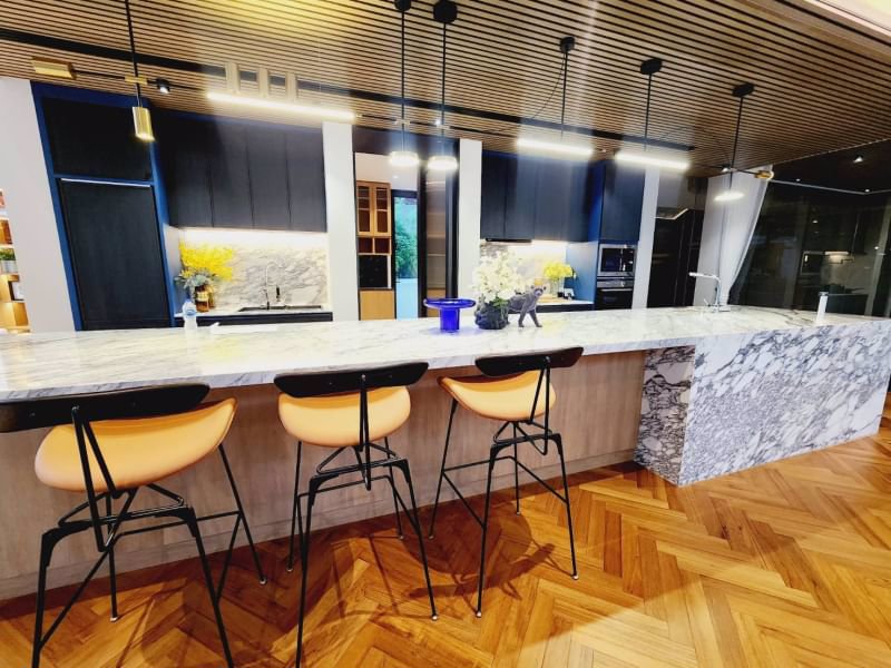 เชียงใหม่-ลักชัวรี่พลูวิลล่าสไตล์โมเดิร์นหรูหราเทียบเท่าโรงแรมระดับห้าดาว