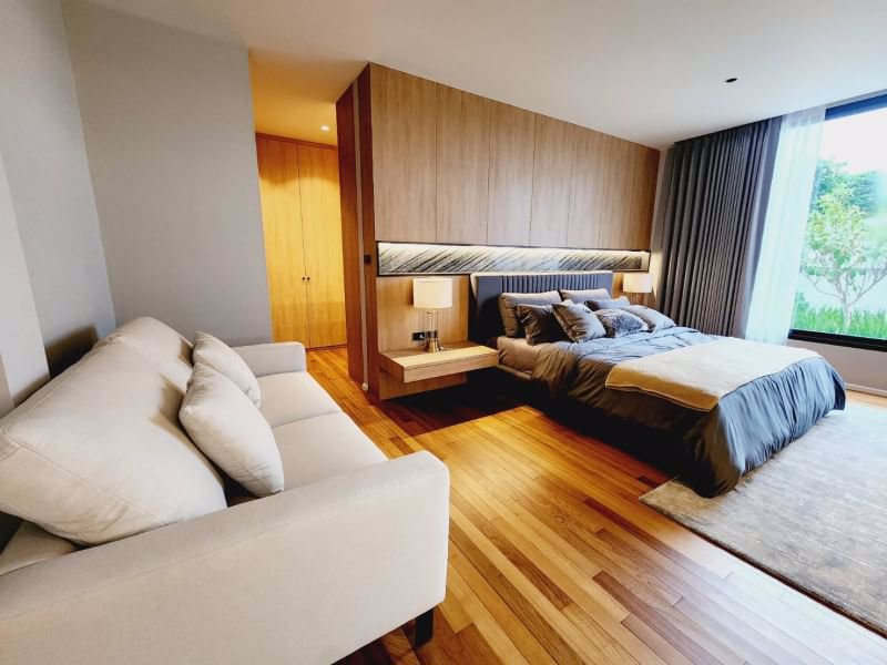 เชียงใหม่-ลักชัวรี่พลูวิลล่าสไตล์โมเดิร์นหรูหราเทียบเท่าโรงแรมระดับห้าดาว