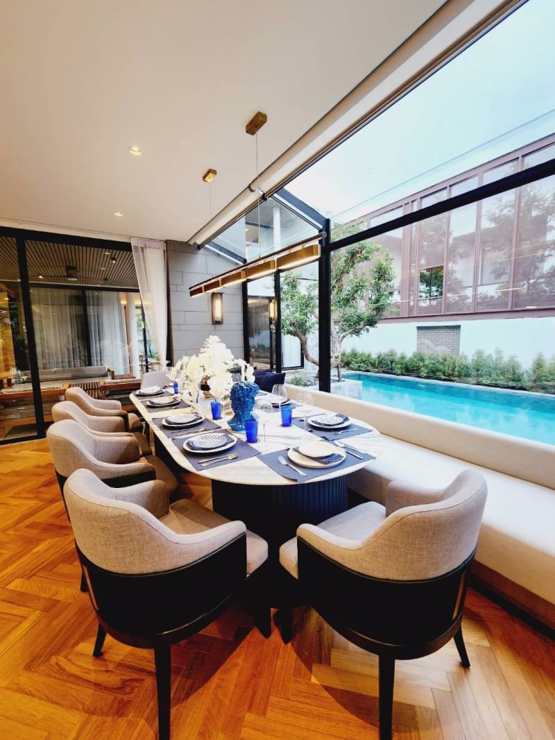เชียงใหม่-ลักชัวรี่พลูวิลล่าสไตล์โมเดิร์นหรูหราเทียบเท่าโรงแรมระดับห้าดาว