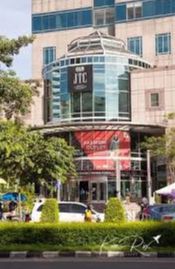 office-for-rent-jewelry-trade-center-silom-bang-rak-charoen-krung-siphaya-sathorn