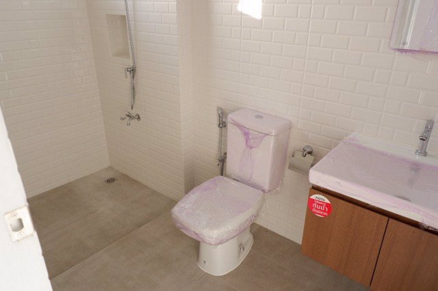 ให้เช่าทาวน์โฮม-35-ชั้น-หมู่บ้าน-วาย-เรซิเดนท์-สุขุมวิท113-พร้อมเฟอร์นิเจอร์