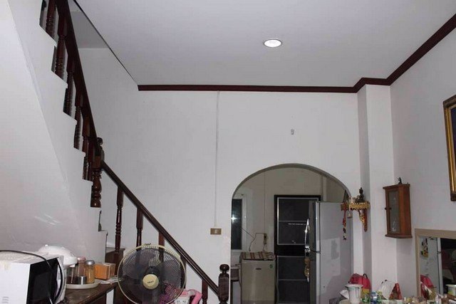 ขาย-ทาวน์เฮ้าส์-หมู่บ้านพรเทพ-ใกล้ซาฟารีเวิลด์-ห้างfashion-island-promenade