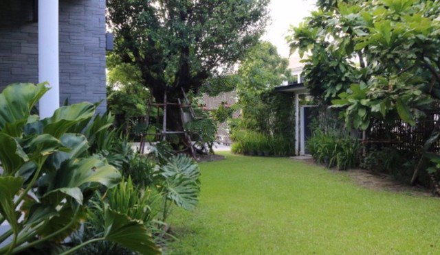 ขายบ้านสุดหรู-บ้านลดาวัลย์-เกษตร-นวมินทร์-ladawan-kaset-nawamintr-5-ห้องนอน