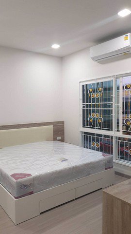 ให้เช่าทาวน์โฮมใหม่-the-verona-village-rama-9-new-krungthepkrita-