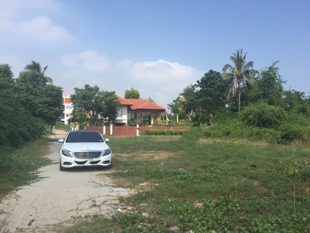 ขายที่ดิน-ติดทะเล-หาดแหลมผักเบี้ย-อบ้านแหลม-จเพชรบุรี-พื้นที่-86-ตารางวาตารางวา