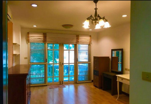 ขาย-บ้านเดี่ยว-หมู่บ้านเลคการ์เด้นวิลล่า-พร้อมที่ดิน-100-ตารางวา-ใกล้-สนามบินสุวรรณภูมิ