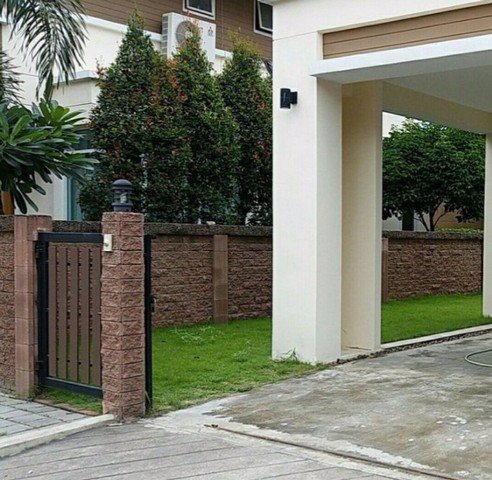 ขายบ้านเดี่ยว-2-ชั้น-หมู่บ้านเอโทล-ไวกีกิ-ชอร์-พระราม-9-มอเตอร์เวย์-ใกล้สนามบินสุวรรณ