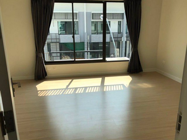 ให้เช่า-ทาวน์โฮม-เพล็กซ์-บางนา-plex-bangna-ใกล้-เมกา-บางนา-อิเกีย