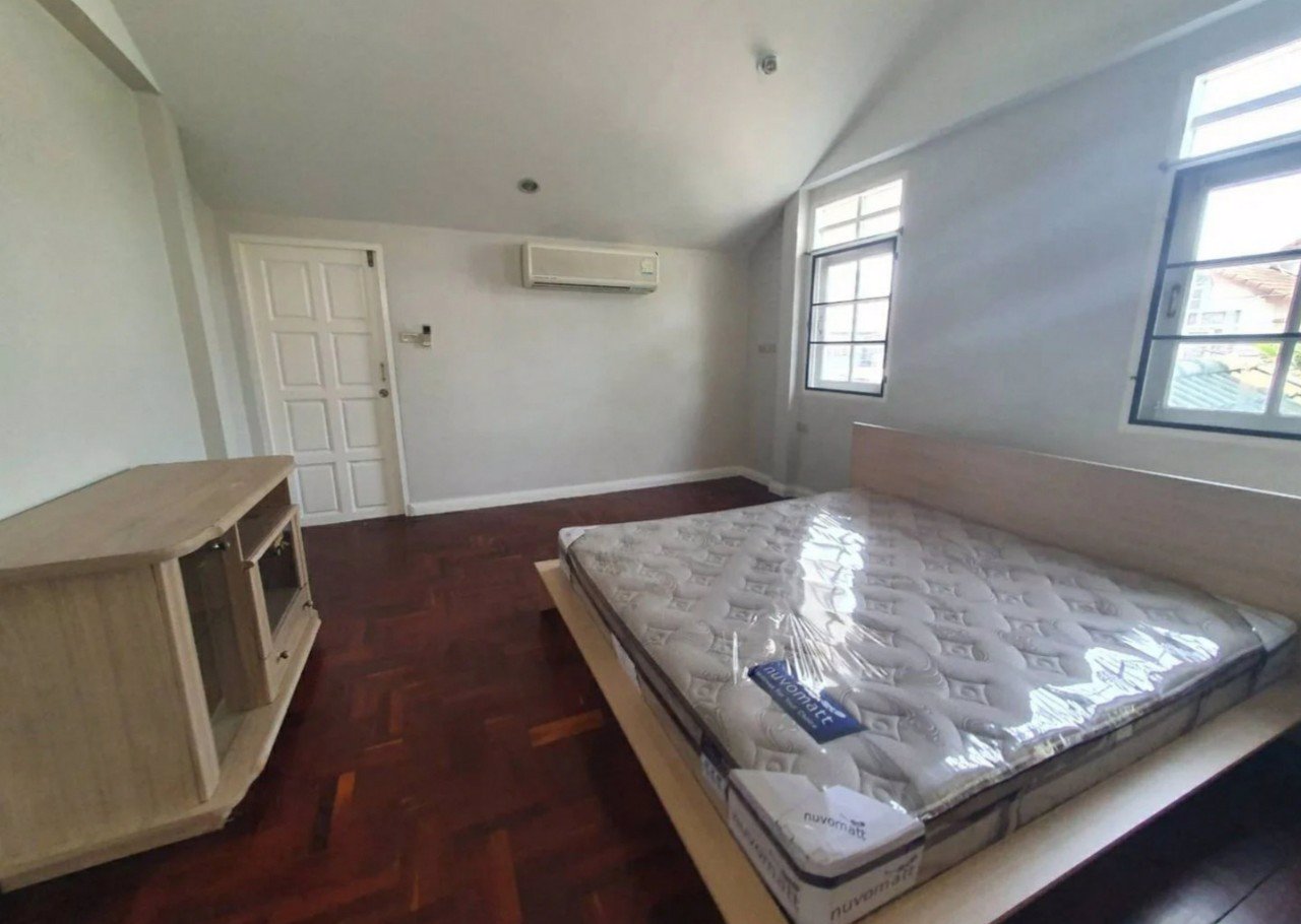 ให้เช่า-บ้านเดี่ยว-หมู่บ้าน-บางนา-วิลล่า-บางนา-กม5