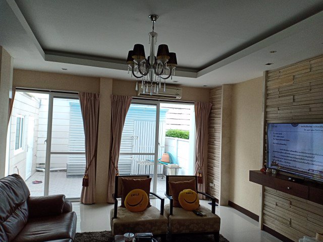 ขายบ้านกลางเมือง-ลาดพร้าว-เสนา-2