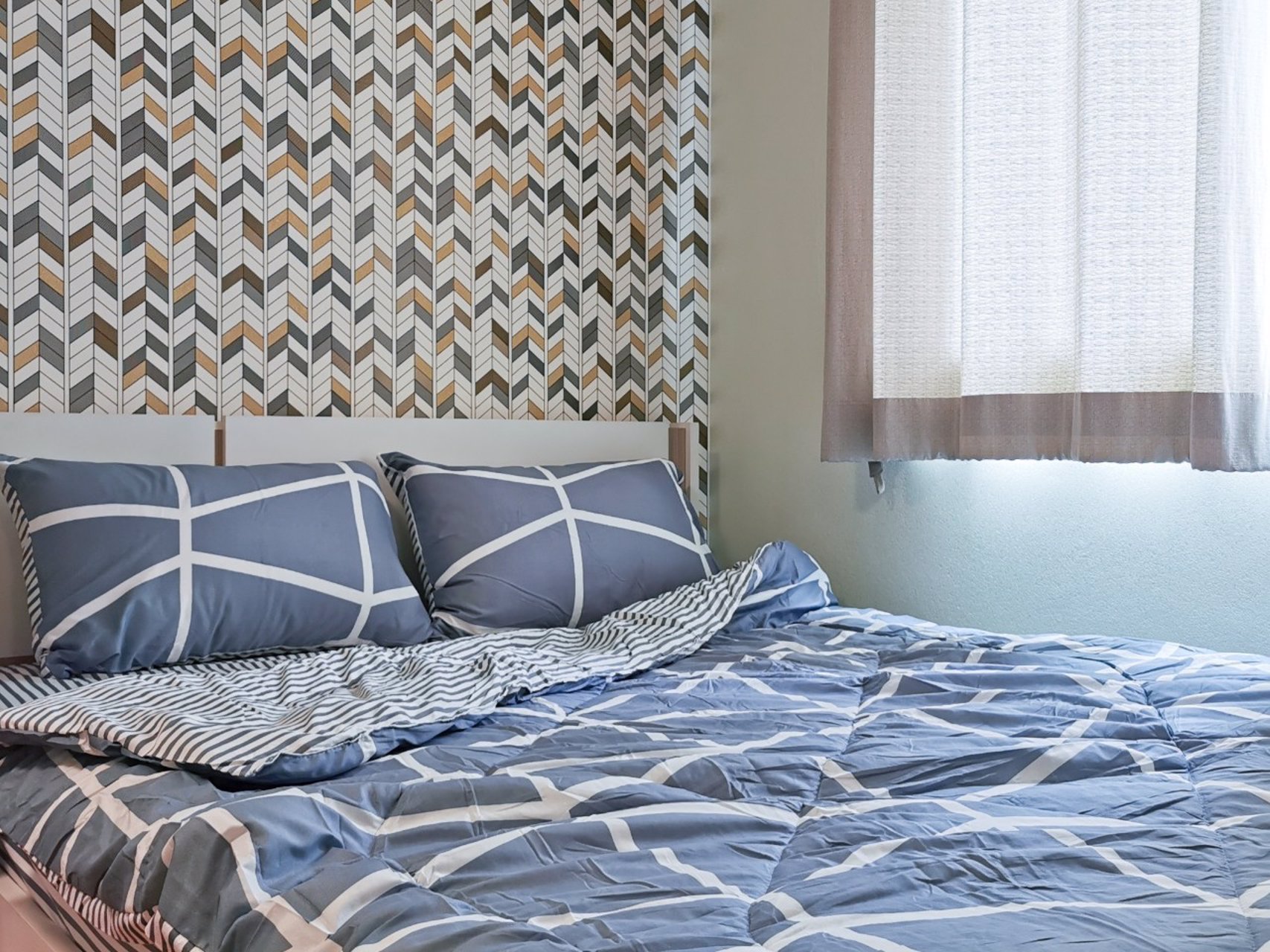 ให้เช่าด่วน-ราคาพิเศษ-6500-บาท-เดือน-รวมค่าส่วนกลางแล้ว-ลุมพินี-คอนโดทาวน์-ร่มเกล้า-สุวรรณภูมิ