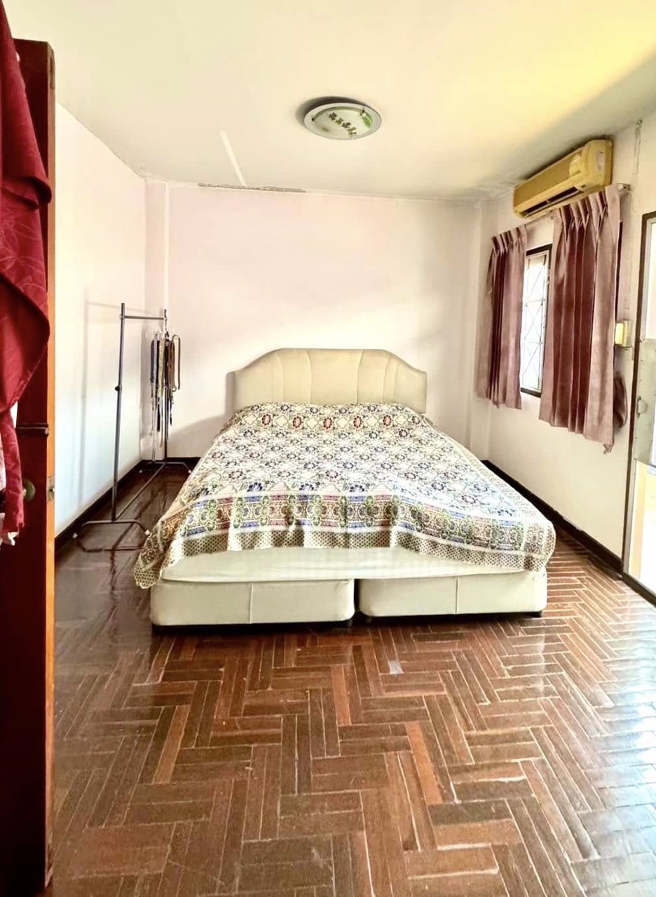 ขายด่วน-หมู่บ้านสุวรรณวิลล่า-กลางเมืองพิษณุโลก