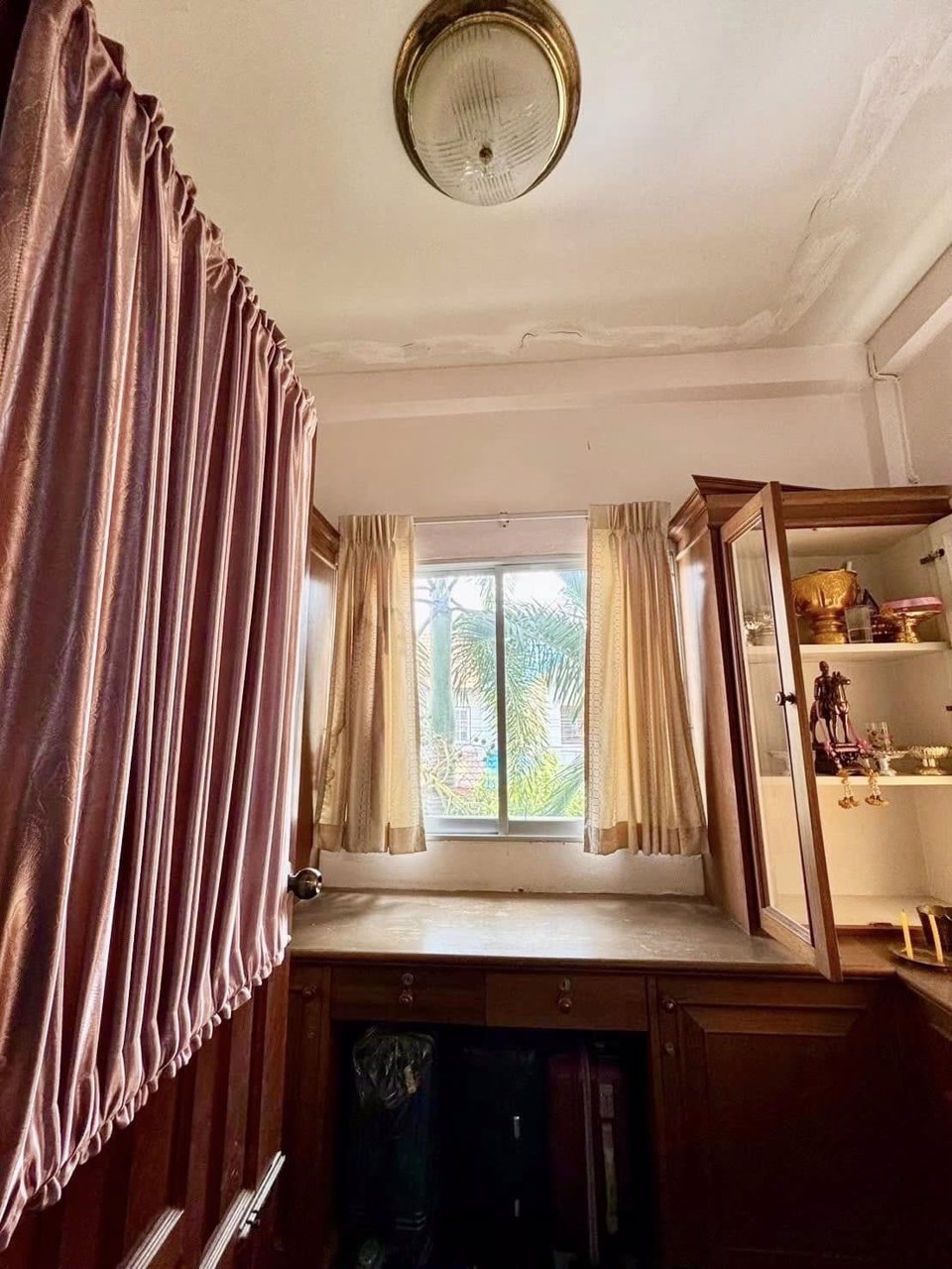 ขายด่วน-หมู่บ้านสุวรรณวิลล่า-กลางเมืองพิษณุโลก