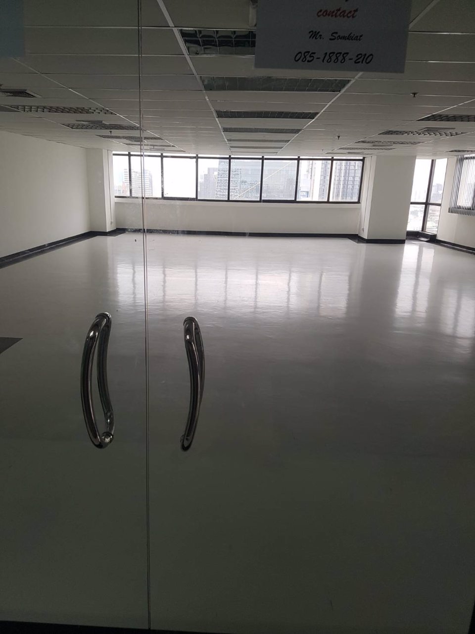 ให้เช่าออฟฟิศติด-bts-พญาไท-อาคารพญาไทพลาซ่า
