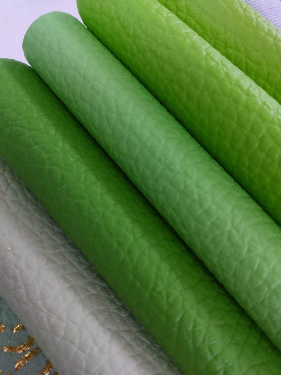 หนังเทียมเริ่ม49ตัวแทนยกม้วนพร้อมส่งโทรเลย-0813735190-หนังพีวีซี-พียู-ตัดแบ่งขายถูกๆ