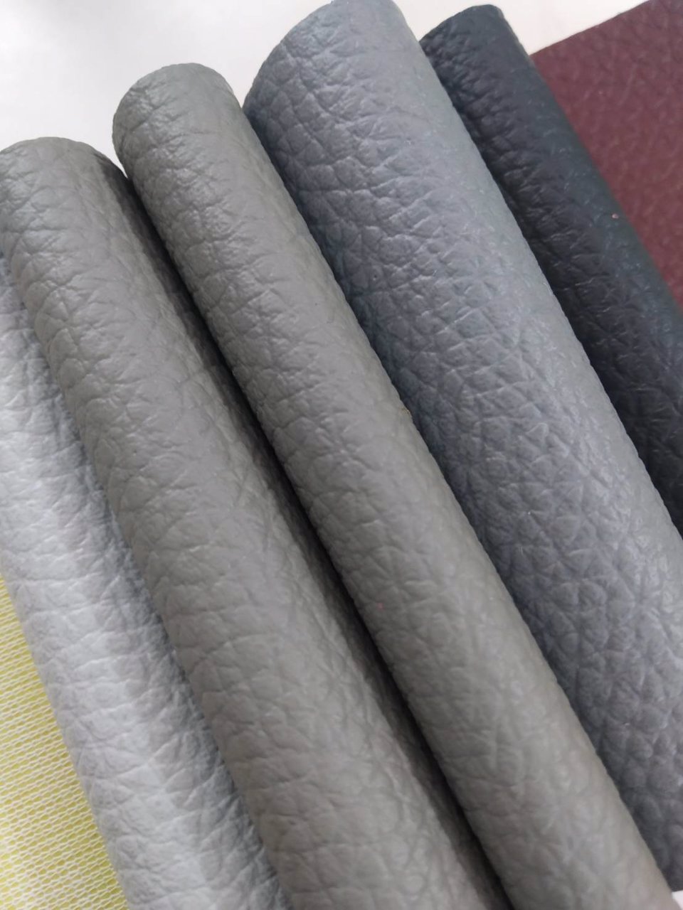 หนังเทียมเริ่ม49ตัวแทนยกม้วนพร้อมส่งโทรเลย-0813735190-หนังพีวีซี-พียู-ตัดแบ่งขายถูกๆ