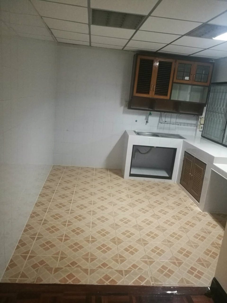 yb1006ให้เช่าบ้านเดี่ยวชั้นเดียว-ซอยรัชดานิเวศน์-1-ย่านรัชดา-ไม่มีเฟอร์