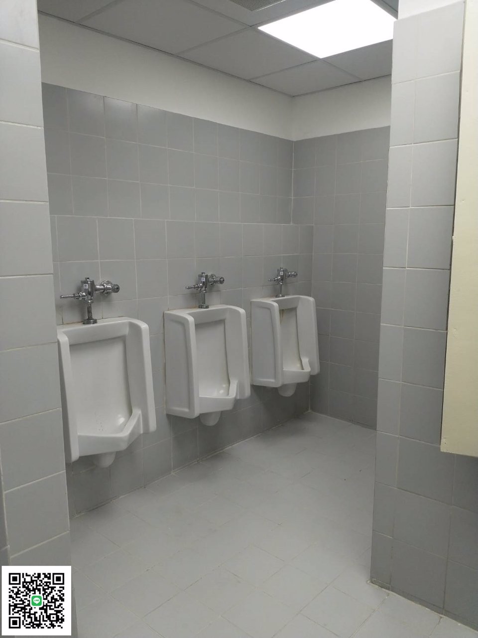 ให้เช่าพื้นที่สำนักงานชั้น-6-อาคารอมรพันธ์-ทาวเวอร์-2-ย่านรัชดาภิเษก-ห้องปรับปรุงใหม่-ขนาด-224ตรม