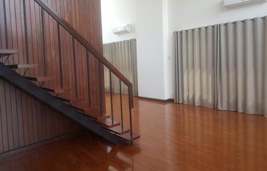 ให้เช่าบ้านเดี่ยว-2-ชั้น-เนื้อที่-200-ตรวเอกมัยซอยเอกมัย-10-ย่านสุขุมวิท-ใกล้-bts-เอกมัย-บรรยากาศดี