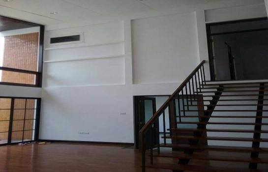 ให้เช่าบ้านเดี่ยว-2-ชั้น-เนื้อที่-200-ตรวเอกมัยซอยเอกมัย-10-ย่านสุขุมวิท-ใกล้-bts-เอกมัย-บรรยากาศดี