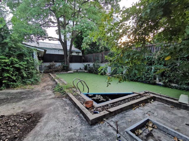 kr-058-ให้เช่าบ้านเดี่ยว-2-ชั้น-ซอยรามคำแหง-12-ใกล้เดอะมอลล์รามคำแหง-เหมาะทำเป็นโฮมออฟฟิศ