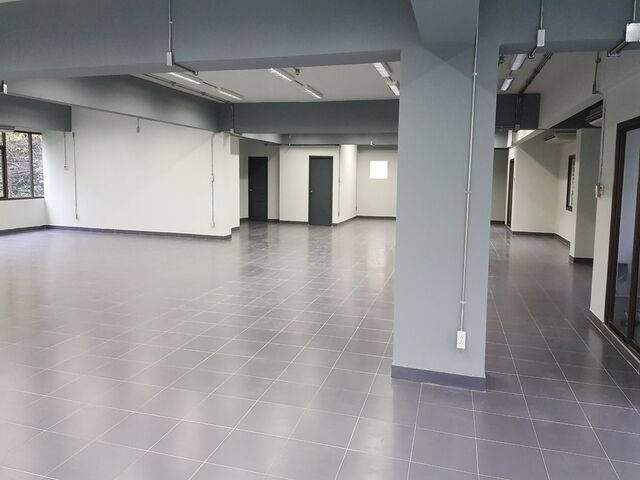 kr-057-ให้เช่าพื้นที่สำนักงาน-350-ตารางเมตร-ย่านรัชดา-เดินทางสะดวกใกล้-mrt-พระราม-9