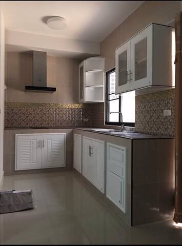 kr-023-ให้เช่าทาวน์เฮ้าส์-2-ชั้น-เดอะ-คอนเนค-พัฒนาการ-38-เฟอร์ครบพร้อมอยู่