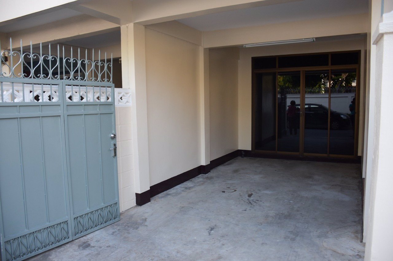 kr-039-ให้เช่าทาวน์เฮ้าส์-4-ชั้น-ซอยสุขุมวิท-65-ไม่ไกลจาก-bts-เอกมัย-พื้นที่ใช้สอย-350-ตรม