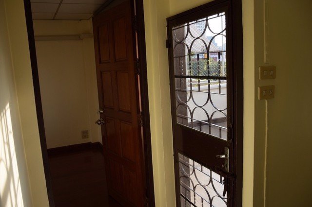 kr-039-ให้เช่าทาวน์เฮ้าส์-4-ชั้น-ซอยสุขุมวิท-65-ไม่ไกลจาก-bts-เอกมัย-พื้นที่ใช้สอย-350-ตรม