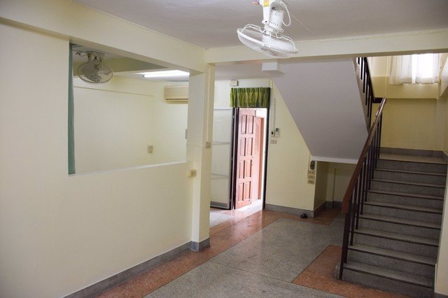 kr-039-ให้เช่าทาวน์เฮ้าส์-4-ชั้น-ซอยสุขุมวิท-65-ไม่ไกลจาก-bts-เอกมัย-พื้นที่ใช้สอย-350-ตรม