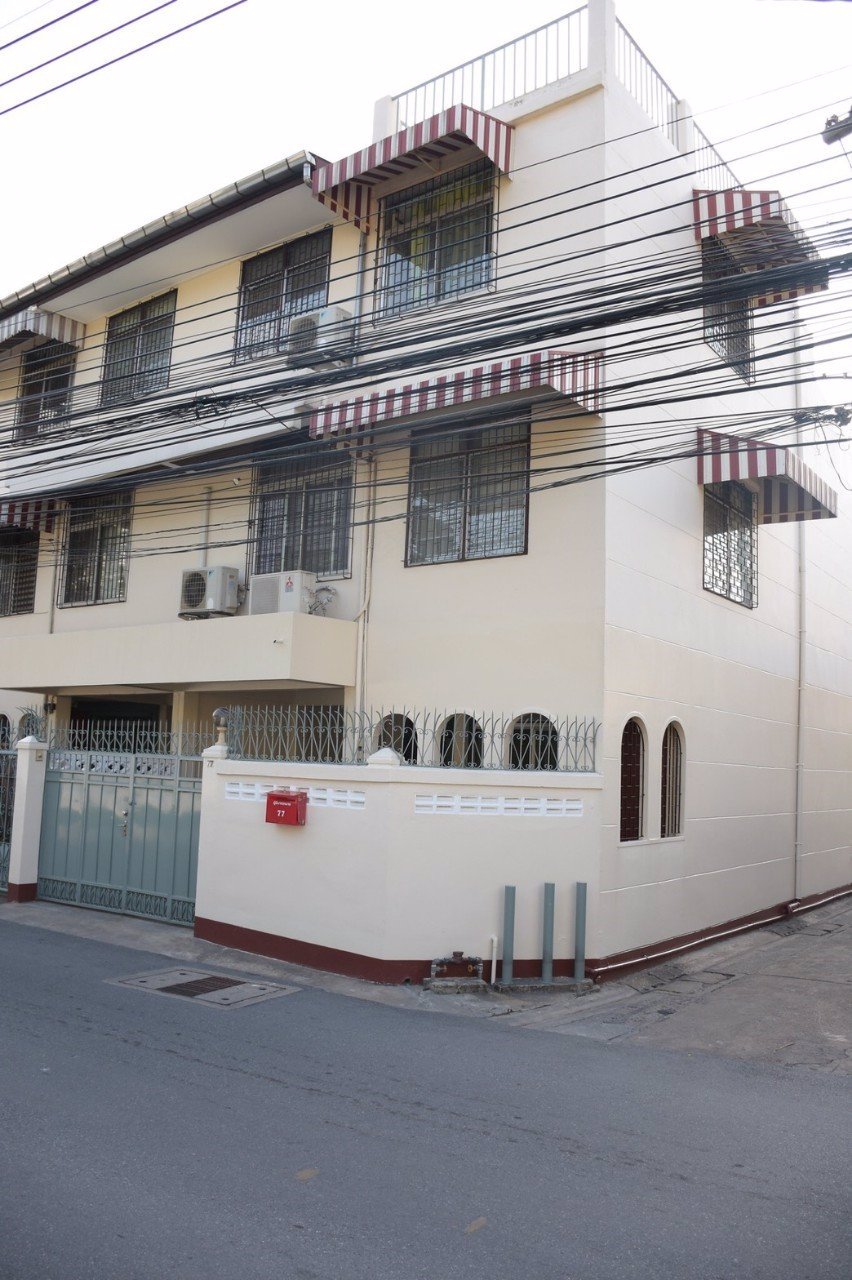 kr-039-ให้เช่าทาวน์เฮ้าส์-4-ชั้น-ซอยสุขุมวิท-65-ไม่ไกลจาก-bts-เอกมัย-พื้นที่ใช้สอย-350-ตรม