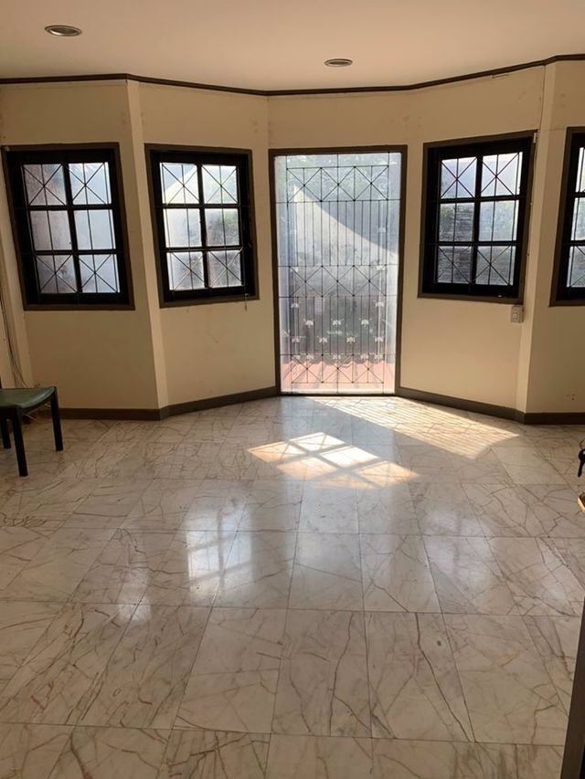 kr-082-ให้เช่าตึกแถว-3-ชั้น-ซอยวิภาวดี-32-ทำเลดีใกล้กับถนนวิภาวดีรังสิต