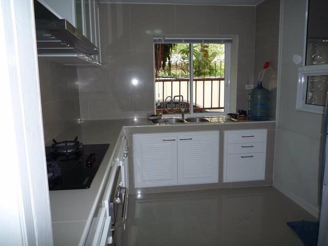 kr-041-ให้เช่าบ้านเดี่ยว-4-ชั้น-หลังมุม-ซอยสุขุมวิท-31-รีโนเวทใหม่ทั้งหลัง-เดินทางสะดวกเข้าออกได้