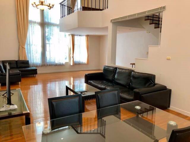 kr-042-ให้เช่าทาวน์เฮ้าส์-45-ชั้น-บ้านกลางกรุง-ทองหล่อ-ตรงข้าม-เจเอเวนิว-ทองหล่อ-เฟอร์ครบพร้อมอยู