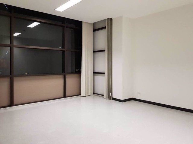 kr-044-ให้เช่าอาคารพาณิชย์-2-คูหา-โครงการ-สุโขทัย-อเวนิว-99-ทำเลดีใกล้อิมแพคเมืองทอง