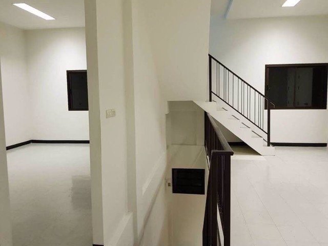 kr-044-ให้เช่าอาคารพาณิชย์-2-คูหา-โครงการ-สุโขทัย-อเวนิว-99-ทำเลดีใกล้อิมแพคเมืองทอง