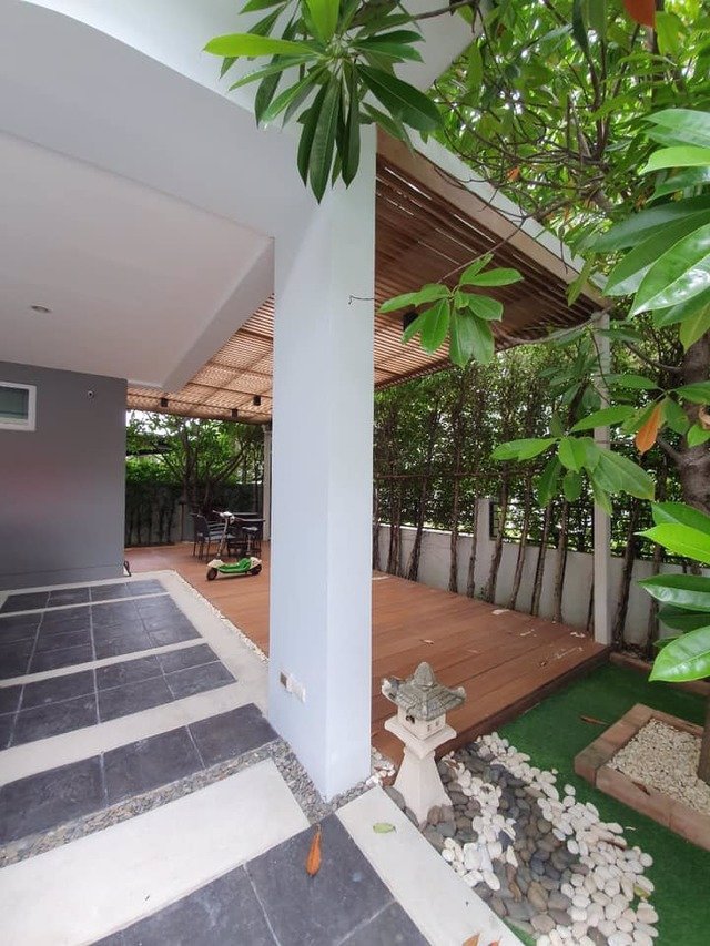 kr-089-ให้เช่าบ้านเดี่ยว-3-ชั้น-หมู่บ้านเนอวานา-บียอนด์-ไลท์-พระราม-9-เฟอร์ครบพร้อมอยู่