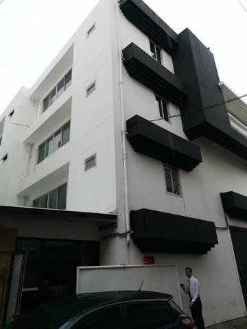 kr-096-ให้เช่าอาคารพาณิชย์-3-ชั้น-2-คูหา-ย่านถนนวิทยุ-เพลินจิต-ซอยร่วมฤดี-ทำเลใจกลางเมือง