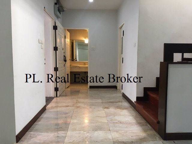 kr-108-ให้เช่าทาวน์โฮมขนาดใหญ่-4-ชั้น-เอกมัย12