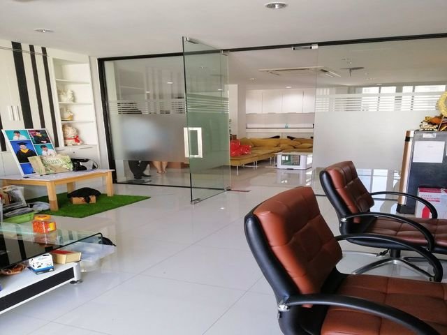 ks-020-ขายโฮมออฟฟิศ-4-ชั้นครึ่ง-ซศรีนครินทร์-15-ตกแต่งครบ-เดินทางสะดวกใกล้ทางด่วน