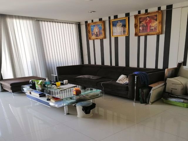 ks-020-ขายโฮมออฟฟิศ-4-ชั้นครึ่ง-ซศรีนครินทร์-15-ตกแต่งครบ-เดินทางสะดวกใกล้ทางด่วน