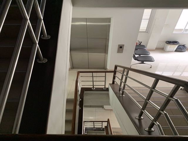 ks-022-ขายอาคารพาณิชย์-5-ชั้น-ติดกับถนนสีลม-ทำเลดีที่สุด-เดินทางสะดวกใกล้-bts-ช่องนนทรี