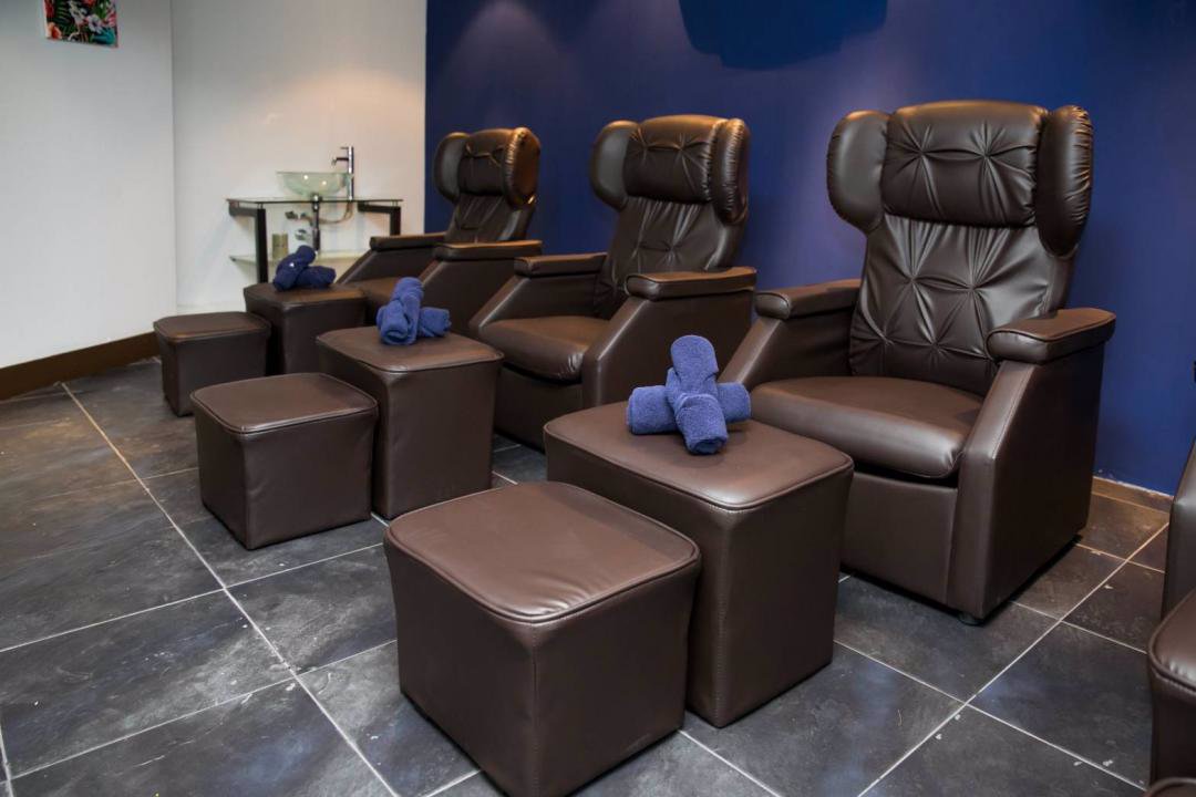 kr-124-ให้เช่าพื้นที่-400-ตรม-ซอยสุขุมวิท-33-ใกล้รถไฟฟ้า-bts-พร้อมพงษ์