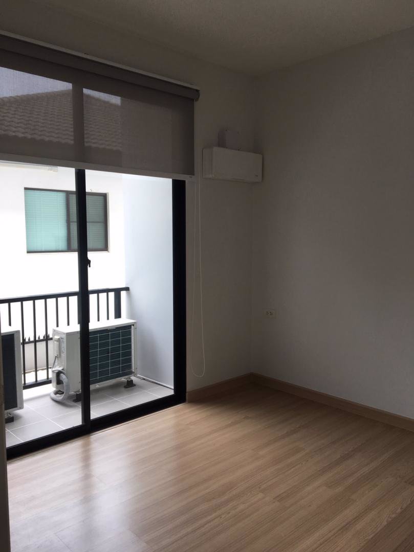 kr-126-ให้เช่าและขายทาวน์โฮม-3-ชั้น-2-คูหา-โครงการไทม์โฮม-ซอยกาญจนาภิเษก-44-ใกล้เมกาบางนา