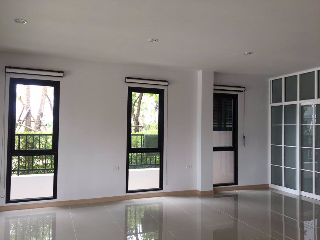 kr-126-ให้เช่าและขายทาวน์โฮม-3-ชั้น-2-คูหา-โครงการไทม์โฮม-ซอยกาญจนาภิเษก-44-ใกล้เมกาบางนา